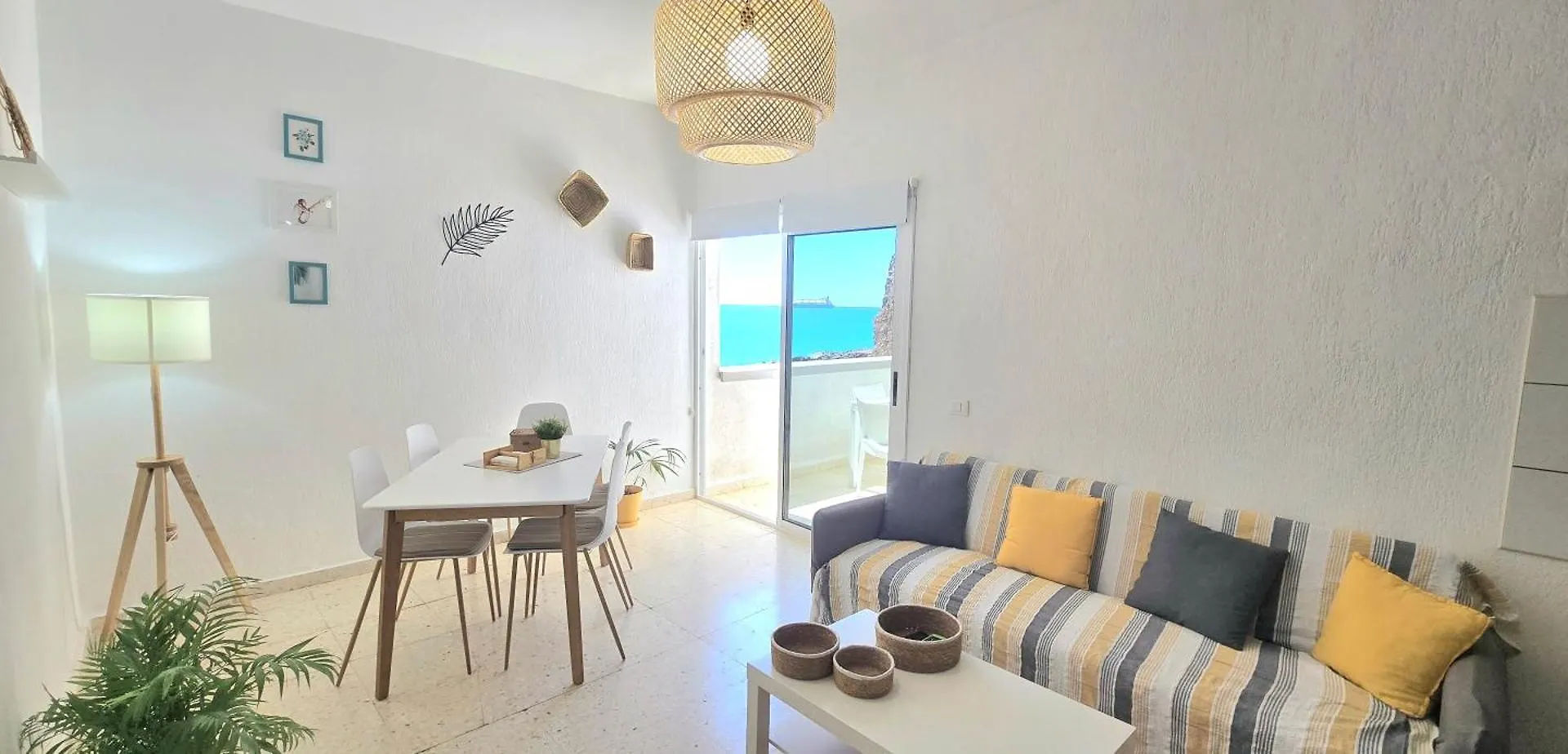 Apartment Seaview Apartment, Playa Chica, Las Gaviotas, Apartamento 311 Santa Cruz de Tenerife Spanien